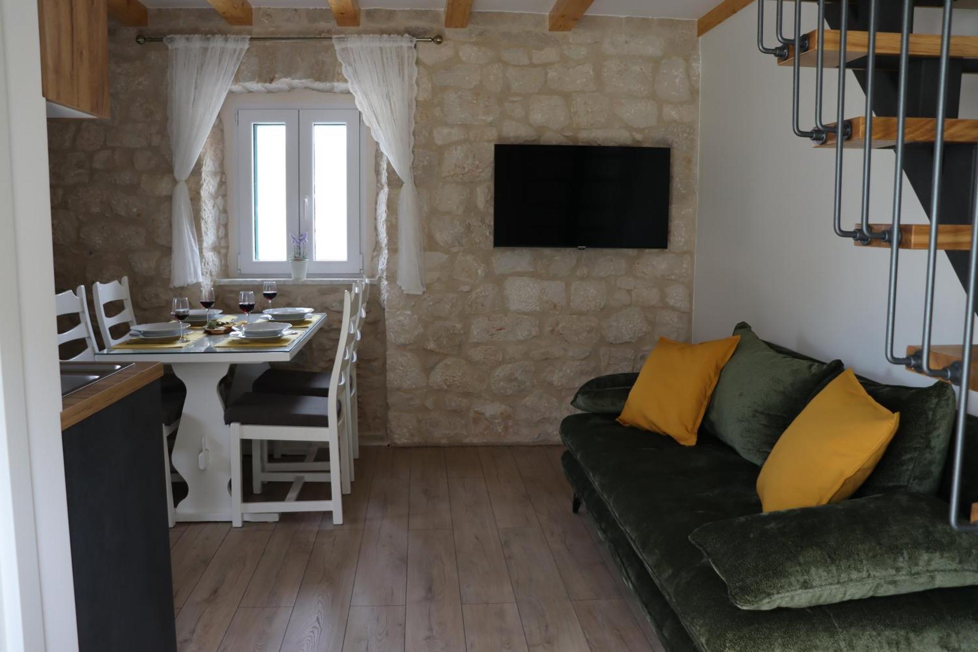 Luxury Stone Matijevic * Blato na Cetini