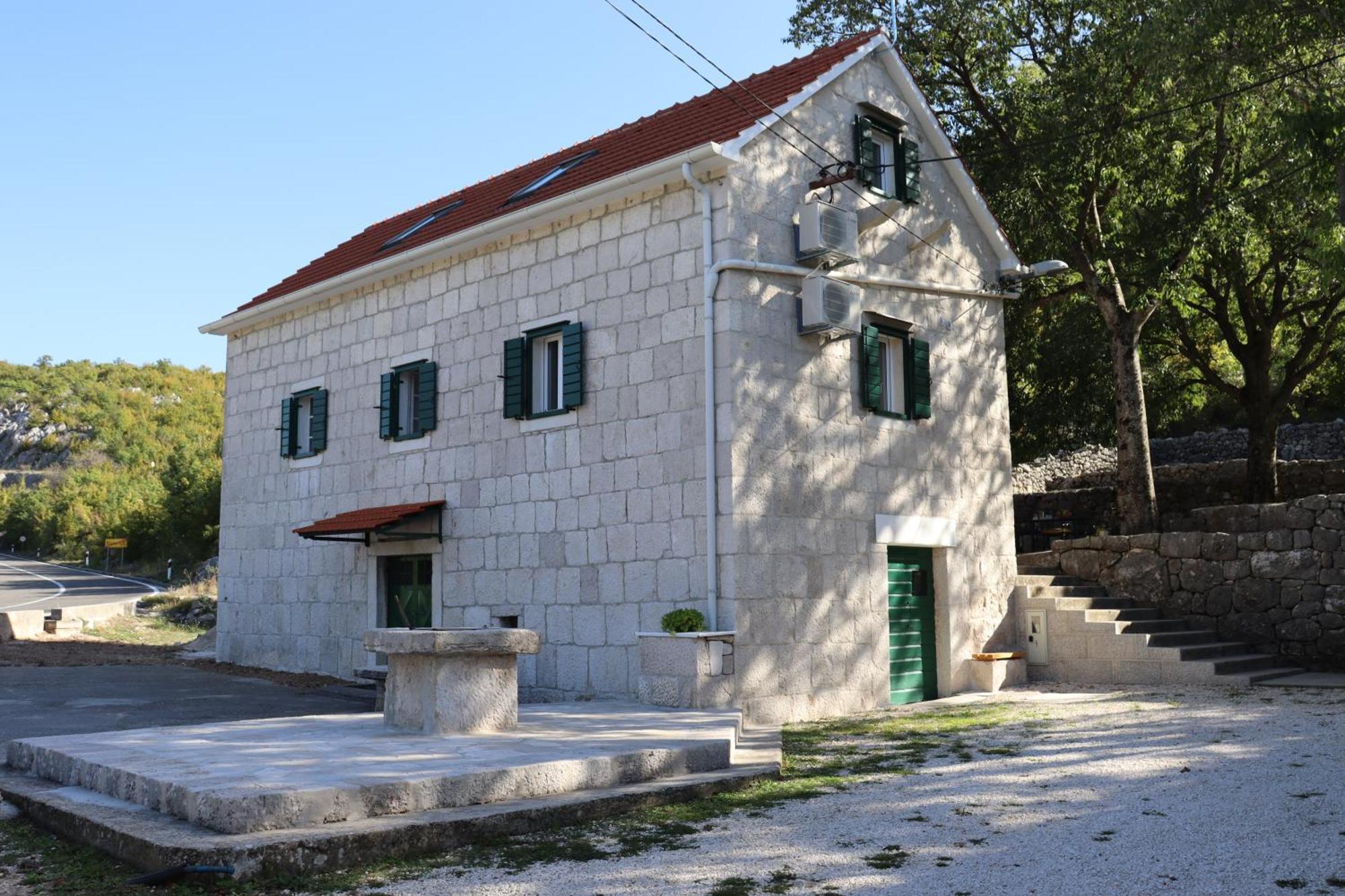 Luxury Stone Matijevic *